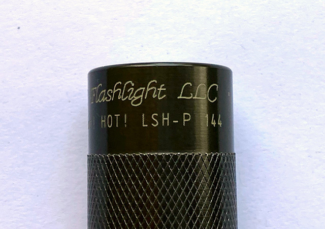 ライト・ランタン ARC LSH P FlashLight page by Illuminum