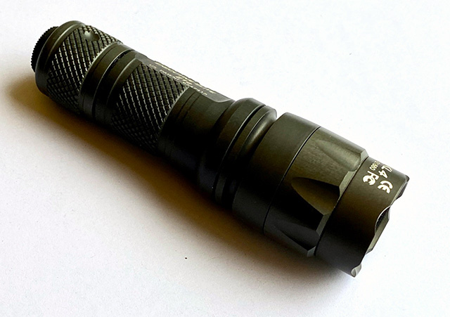 M*i様 【新品 完全未開封】 旧型 SUREFIRE KL1-HA-BL シュ 新品 完全未開封】 旧型 SUREFIRE KL1-HA-BL シュアファイア